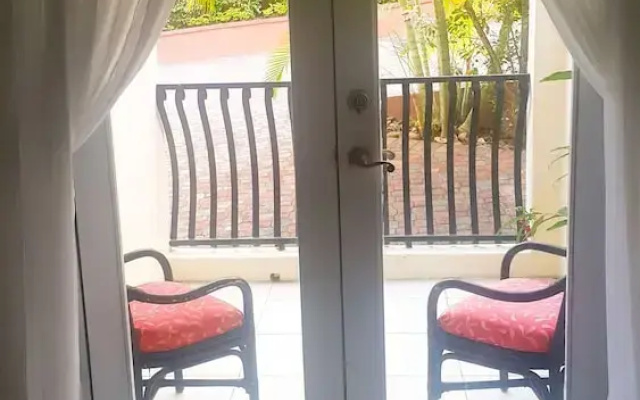 2 Bdrm Apartment at Runaway Bay