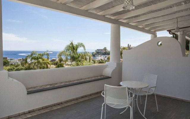 Hotel Mea - Aeolian Charme