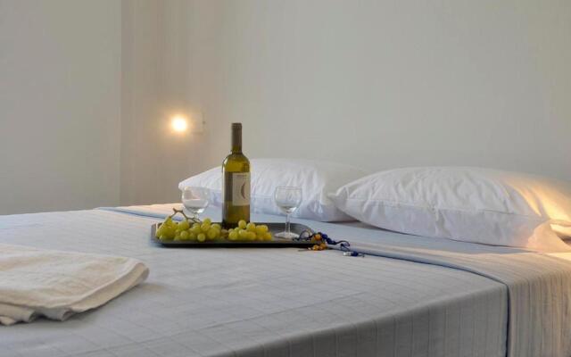 Orange Grove Suites