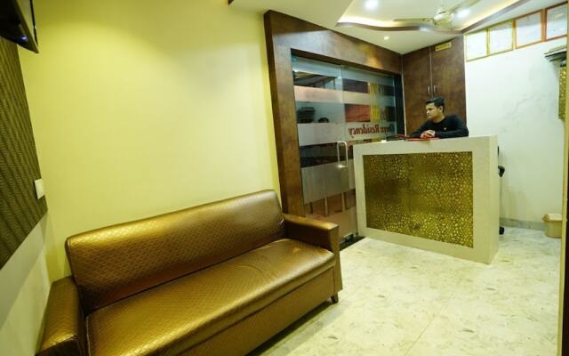 Hotel Onyx Residency