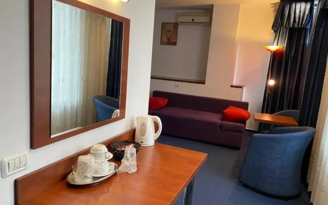 Samaa Hotel