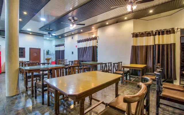 OYO 7917 Hotel Sunbeam
