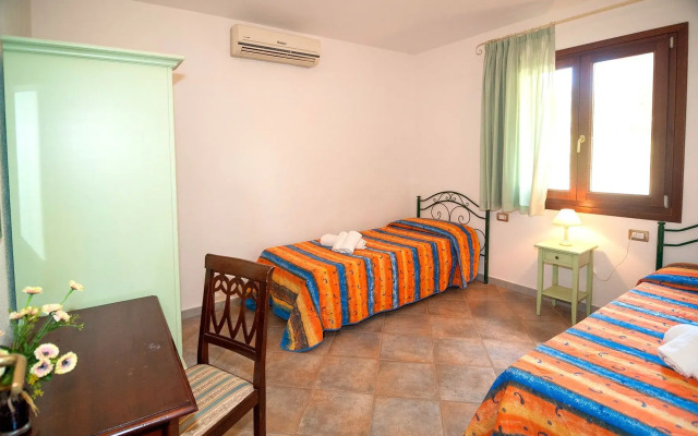 Albergo Residenziale Li Troni