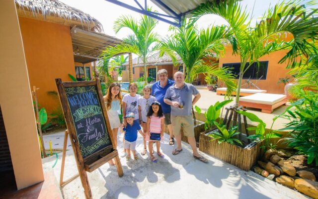 Panisara Pool Villa Huahin