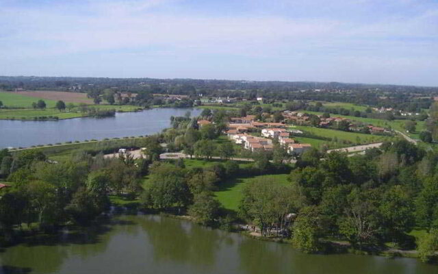 Terres de France - Natura Resort Pescalis