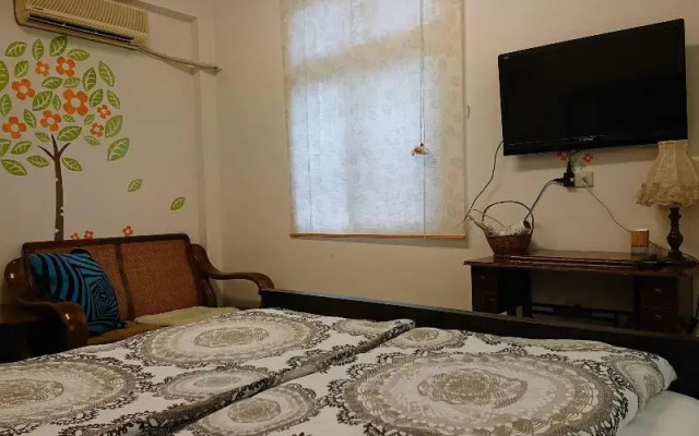 Beginning Guesthouse