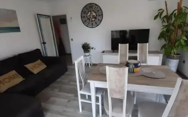 Agradable apartamento en Playa La Pineda (Tarragona)