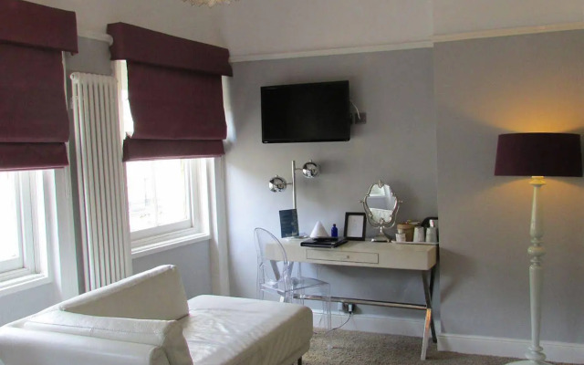 The Oriental - Guest House