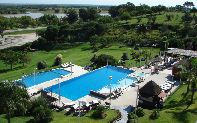 Sol Victoria Hotel Spa & Casino