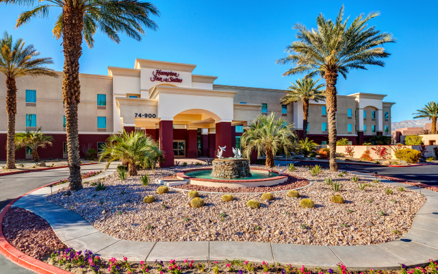 Hampton Inn & Suites Palm Desert