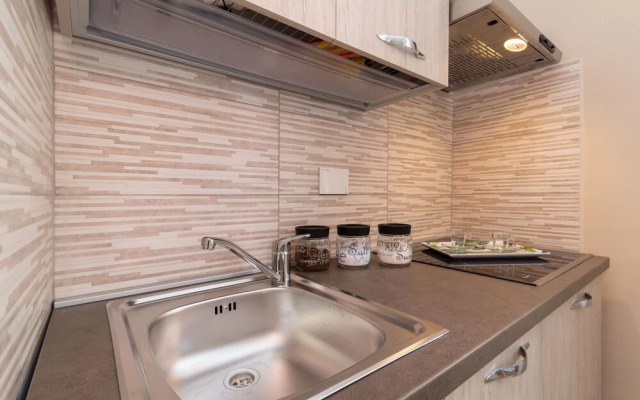 Cialdini Apartment near City Center