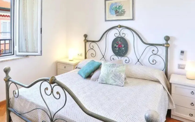Three-room Apartment Sleeps 4 Shell Area-rif Pianosa