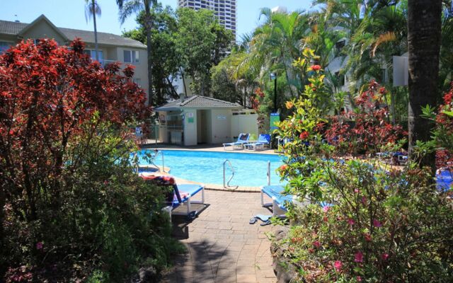 Mari Court Resort
