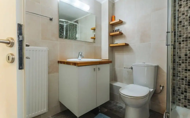 Upscale Modern Escape in the Historic Center