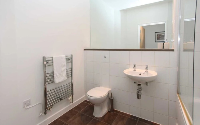 Parkes Court Apartments