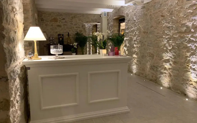 Spa & Wellness by Des Anglais " Ingresso SPA gratuito"
