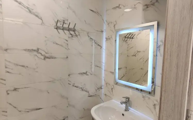 45m Luxury Room Royal View Near all Services