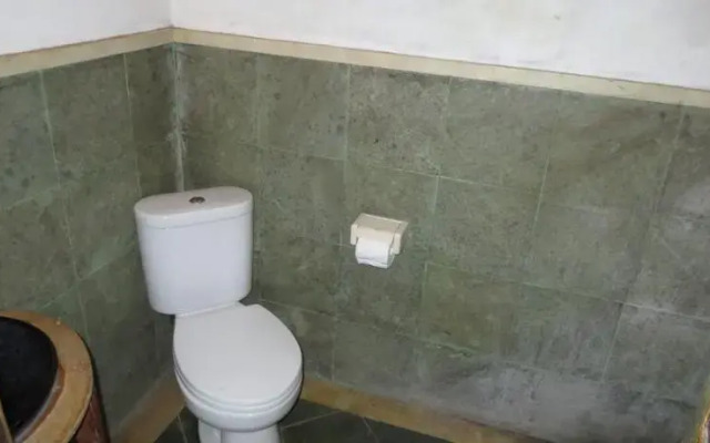 Josh Homestay Amed