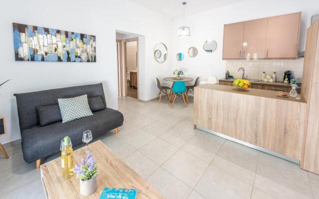 Orama Suites I