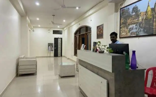 Goroomgo Nath Palace Varanasi