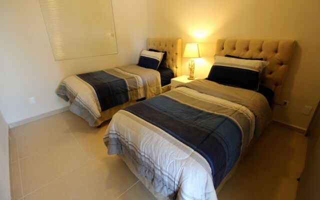 Selvanova 3 bedroom Condo & Casa Club