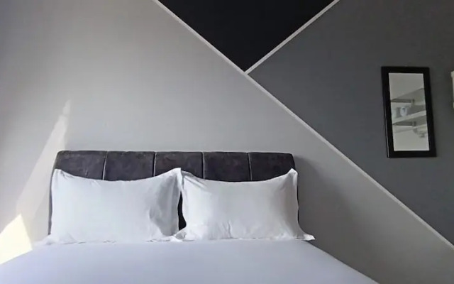 The Horizon Ipoh L18 by Grab A Stay