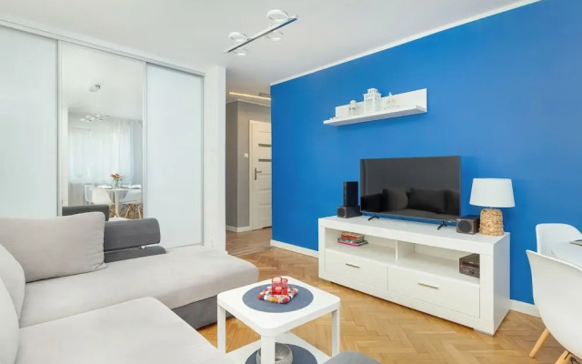 Apartment With Balcony by Renters