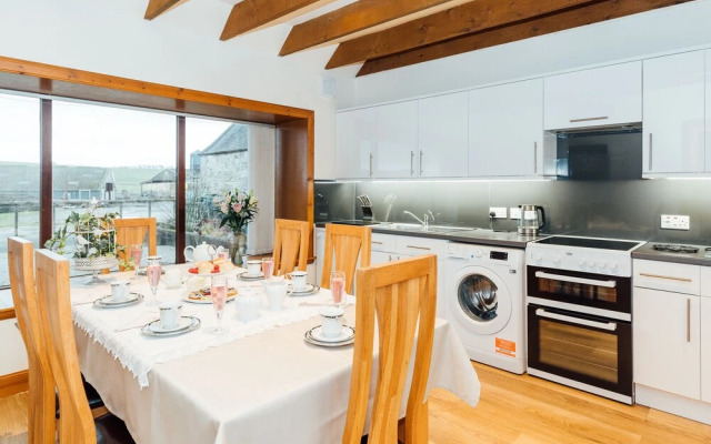 The Middle Byre