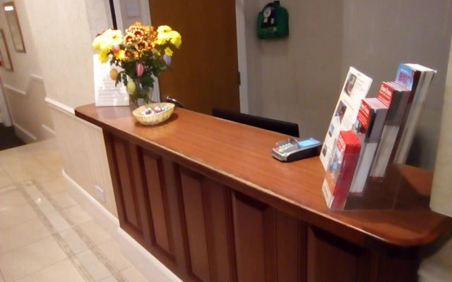 Mornington Victor Hotel London Belgravia