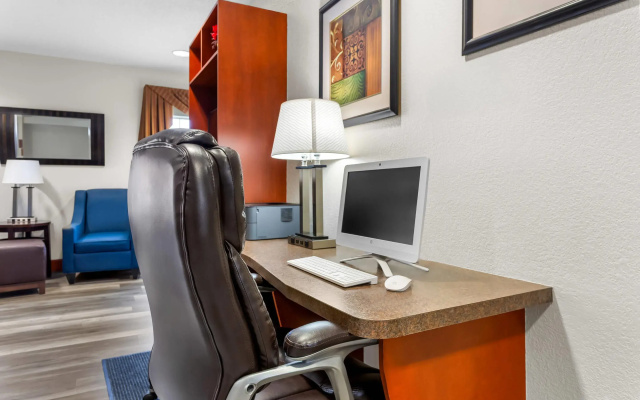 Comfort Inn New Buffalo