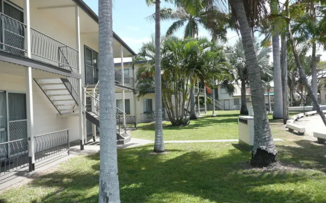 Ocean Breeze Apartments