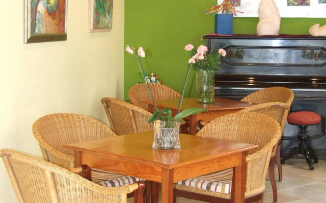 Hotel Montserrat