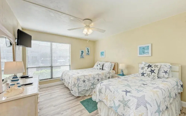 Anna Maria Island Runaway Tropical Dream