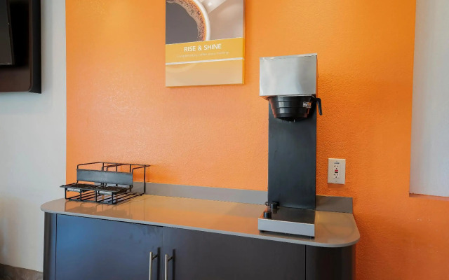 Americas Best Value Inn & Suites Humble