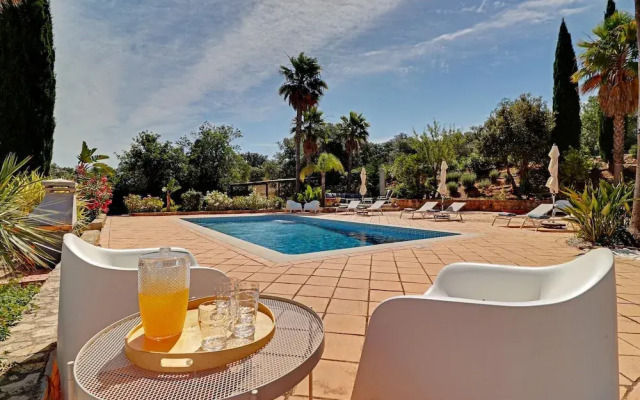 Quinta da Galina by Portucasa