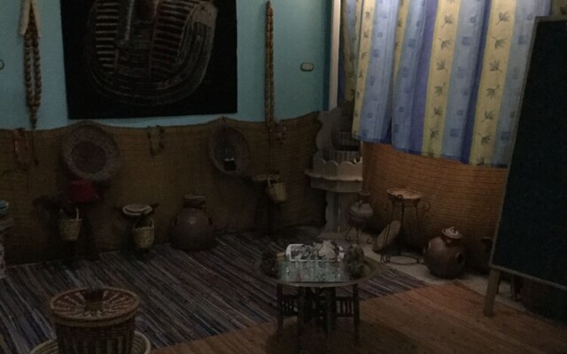 Hostel Luna