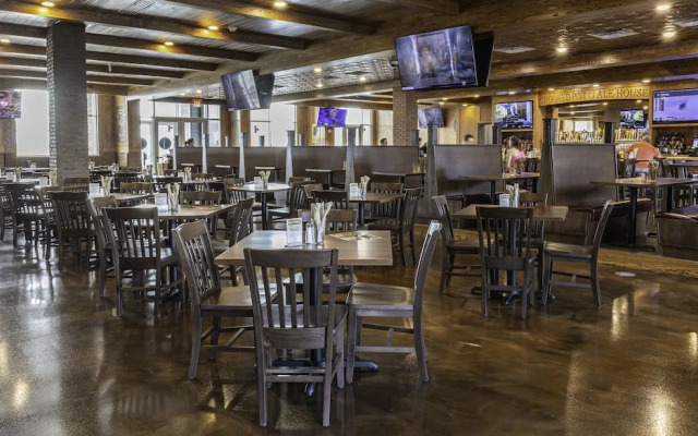 Holiday Inn Glendale - Stadium & Ent District