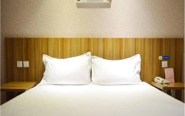 Eaka 365 Hotel Zhengding Airport Branch