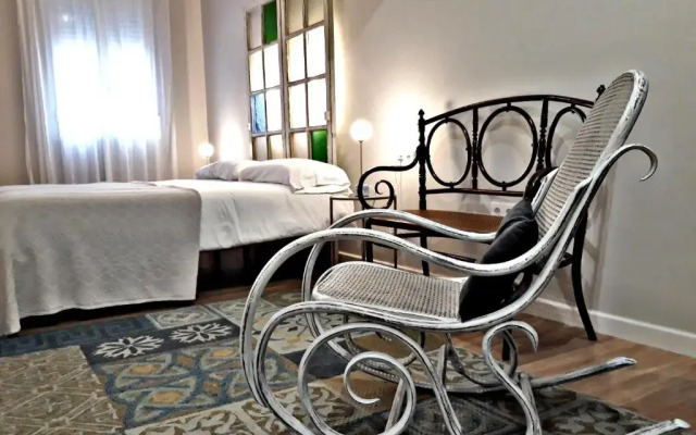 Urban Suites El Postigo