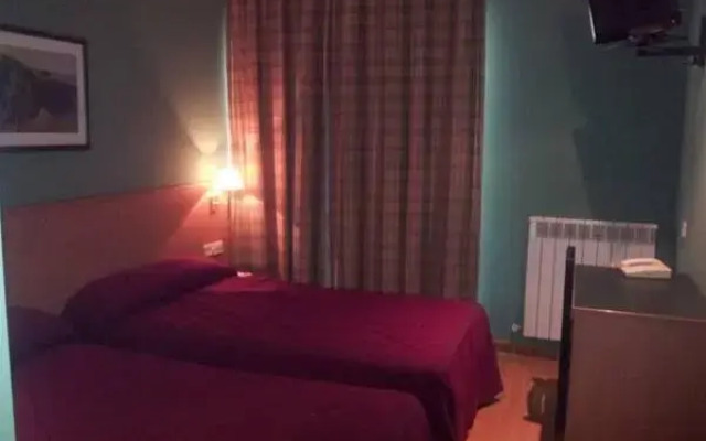 Hotel Área de Calahorra