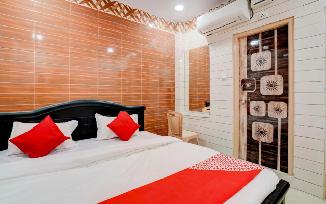 Hotel O Aroma Classic Near Nampally Main Railway station
