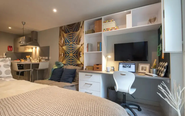 Student Only Buccleuch Street