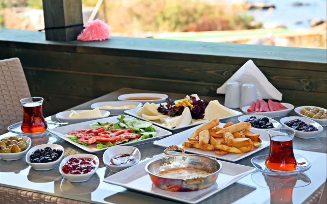 Kaş Hi̇story Li̇manağzi