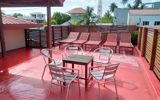 Sea Breeze View
