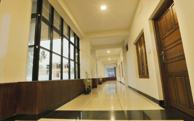 Gokulam Heritage Plaza