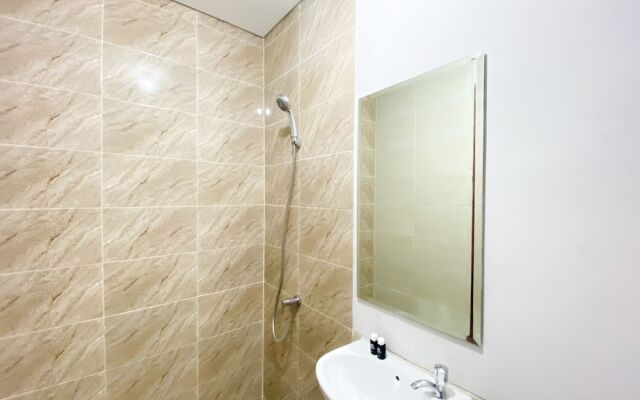 Nice And Cozy Studio At Transpark Juanda Bekasi Timur Apartment