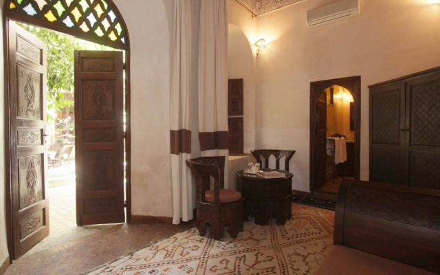 Riad Massiba