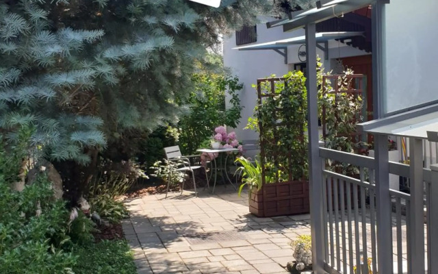 Studio EMMA Ljubljana - FREE parking, AC, Wifi