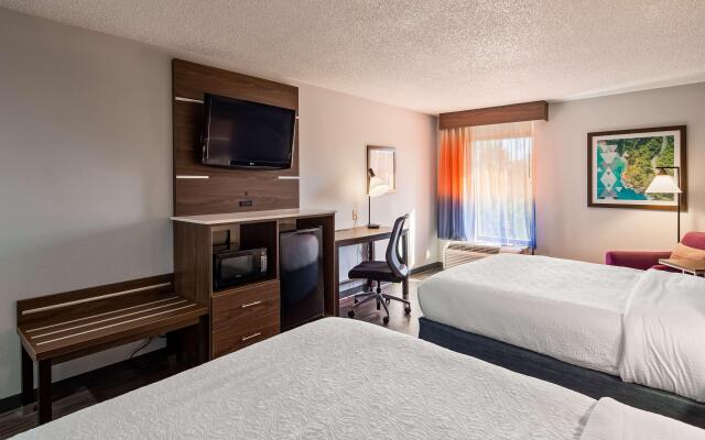 Best Western Plus Lexington Inn