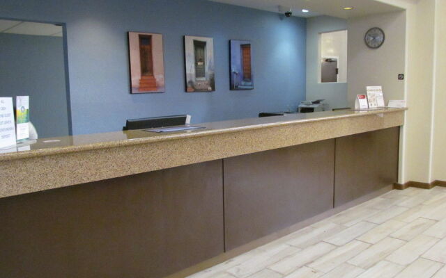 Travelodge by Wyndham Tucson Airport